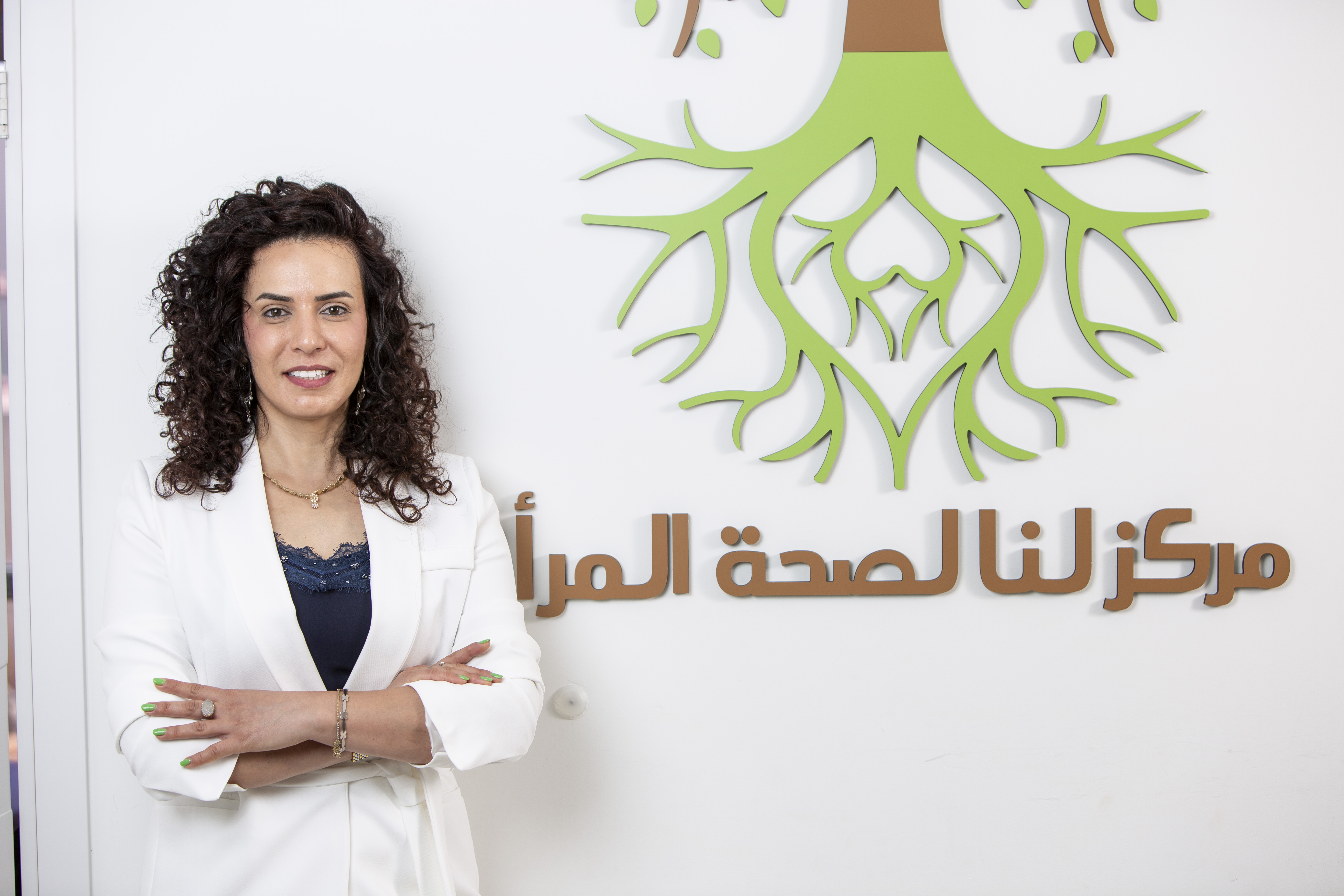 لنا منصور